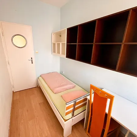 Flat With Nicest Wiew In Old Town - 3 Bedrooms, Ac アパート ブラチスラヴァ