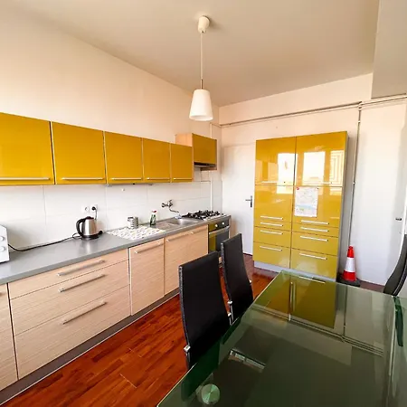 アパート Flat With Nicest Wiew In Old Town - 3 Bedrooms, Ac ブラチスラヴァ