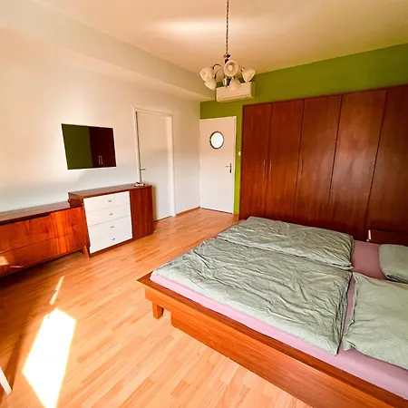 Daire Flat With Nicest Wiew In Old Town - 3 Bedrooms, Ac Bratislava